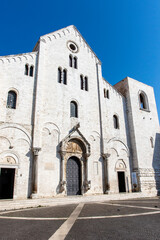 Fototapeta na wymiar The Basilica of Saint Nicholas church in Bari in Apulia, Italy - Europe