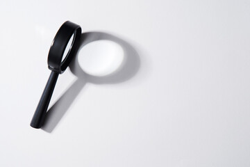 close up of  the  magnefying glass