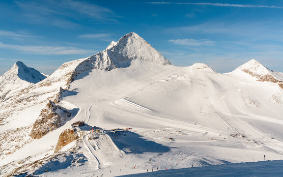 Bergpanorama Hintertux Gletscher im Winter, Tirol