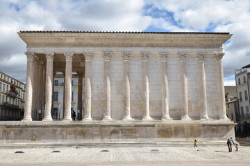 Maison carr&eacute;e de N&icirc;mes, France