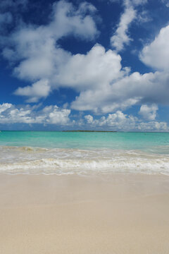 砕ける波 の画像 1 671 件の Stock 写真 ベクターおよびビデオ Adobe Stock 砕ける波 の画像 1 671 件の Stock 写真 ベクターおよびビデオ Adobe Stock