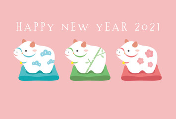 2021年 丑年の年賀状（牛の置物　松・竹・梅柄 ）