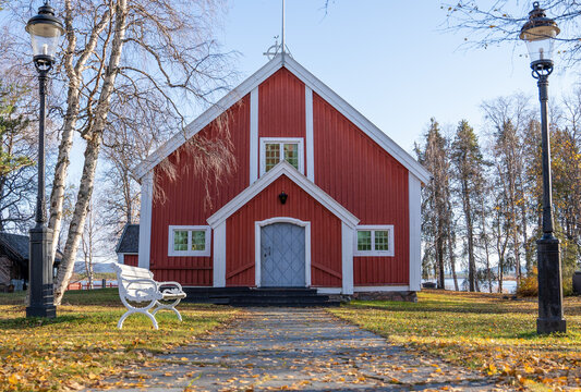 jukkasj&auml;rvi kirche in schweden lappland
