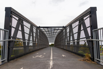 Fototapeta premium Pedestrian bridge in Dublin