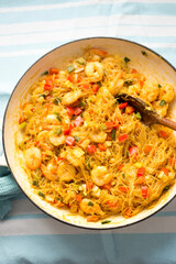 Singapore noodles with prawns, spring onions, red pepper