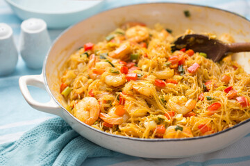 Singapore noodles with prawns, spring onions, red pepper
