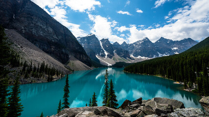 lake louise banff national park