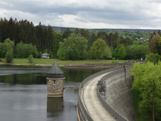 Fototapeta na wymiar Dreilägerbachtalsperre reservoir lake and dam in the Eifel