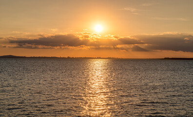 Obraz premium sunset over the sea