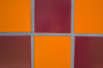 Fototapeta premium Parede de azulejos com cor laranja e vermelho