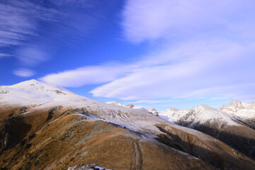 Mont p&eacute;pori enneig&eacute;