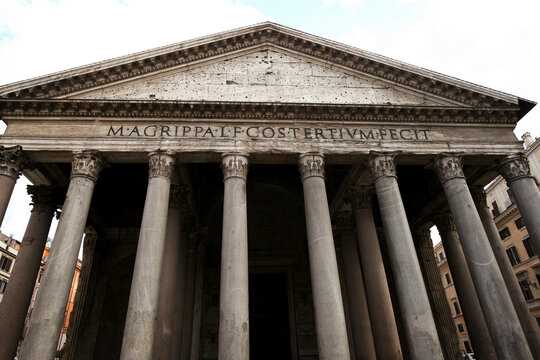 Pantheon, Piazza Della Rotonda, Rome, Italy