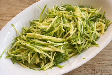 marinated zucchini salad