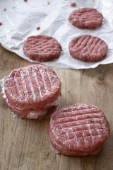 preparing beef hamburgers