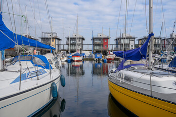 Hafen mit Wasserhäusern in Flensburg Sonwik