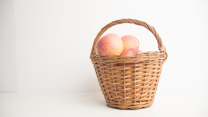 red apples green apples