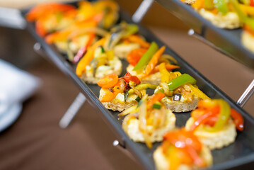 canape slate platter in glass tray