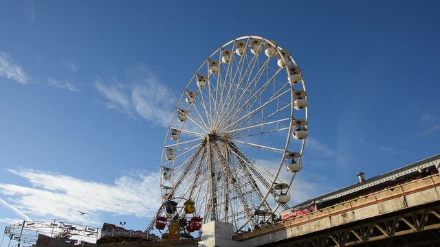 Blackpool ferris wheel in daylight.
