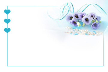 真珠とハートビーズとトルコギキョウの花束のフレーム