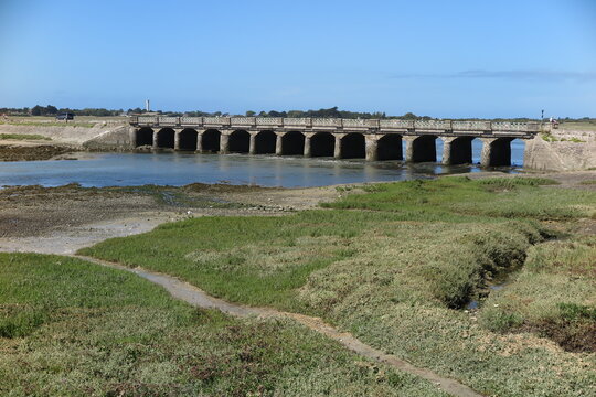 Br&uuml;cke von Portbail,  Cotentin Normandie