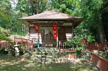 岩手県　平泉・千手堂　源義経公妻子の墓