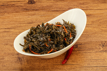 Seaweed cabbage with carrot and sesame
