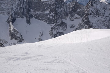 Obraz premium gebirge berge winter wolken