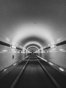 Fototapeta tunnel of light