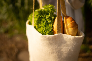 Close up a shopping bag 