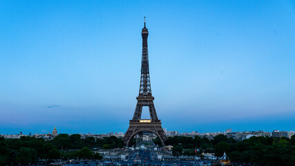 Fototapeta na wymiar Paris Eifel Tower Summer Evening Sunset 