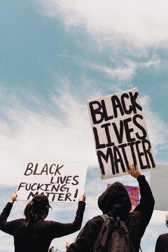 BLACK LIVES MATTER