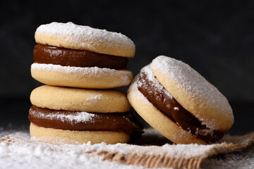 Argentine Cookies filled with Dulce de Leche caramel