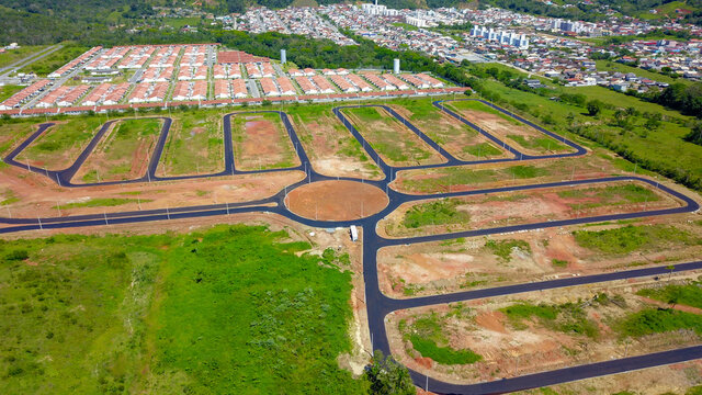 Vista a&eacute;rea de empreendimento imobili&aacute;rio em Palho&ccedil;a Santa Catarina Brasil