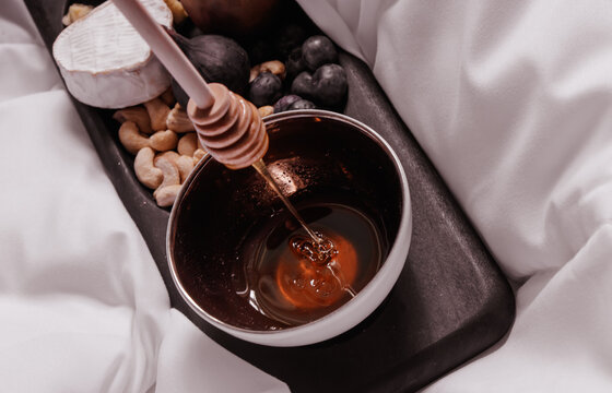 Pouring honey