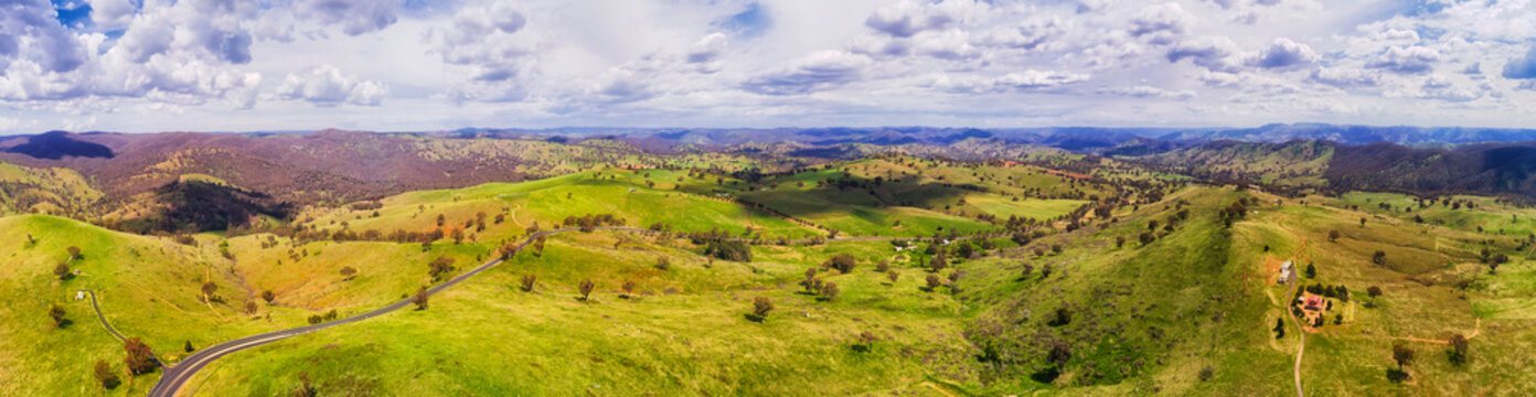 D Sofala valley road pan