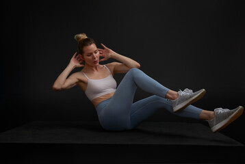 Fitness model demonstrates movement
