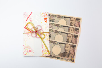 お金
