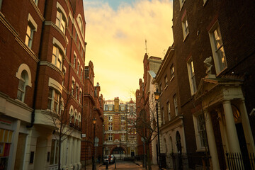 Fototapeta na wymiar Buildings in London, UK
