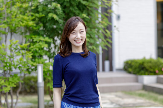 30代日本人女性のポートレート