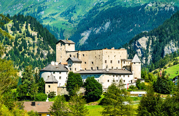 Fototapeta na wymiar View of Naudersberg Castle in Nauders - Tyrol, Austria
