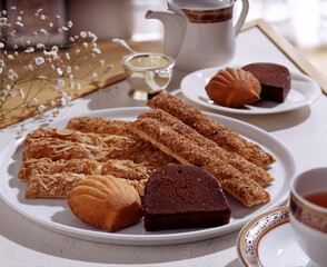 スティックパイとマドレーヌとパウンドケーキ