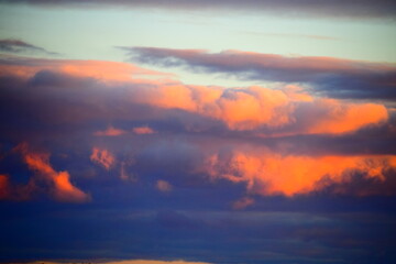 rote Wolken