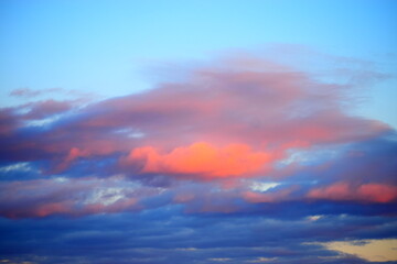 rote Wolken