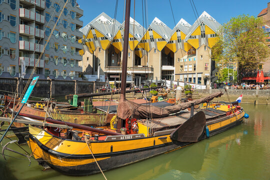Cubic houses at Oudehaven port, Architect Piet Blom, Rotterdam, South Holland, Netherlands