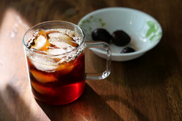 glass of coffee with ice
