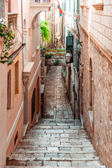 Fototapeta na wymiar Small alleys in Dubrovnik, Croatia