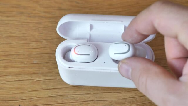 Charging station for wireless bluetooth earphones top view