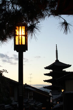 八坂塔