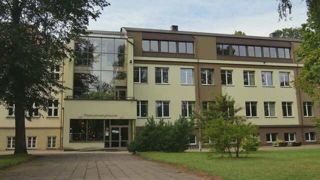 Entrance to Silute First Gymnasium Building
