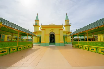 Foto op Canvas View of Penyengat Mosque, Penyengat Island, TanjungPinang, Bintan, Indonesia © heru